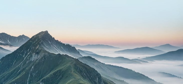 Mountain horizon symbolically representing Gränges' growth strategy.